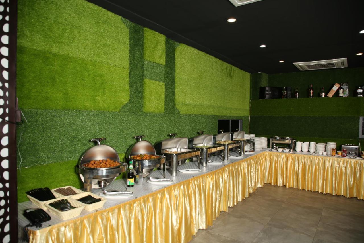 H Plus Hotel יאנגון מראה חיצוני תמונה