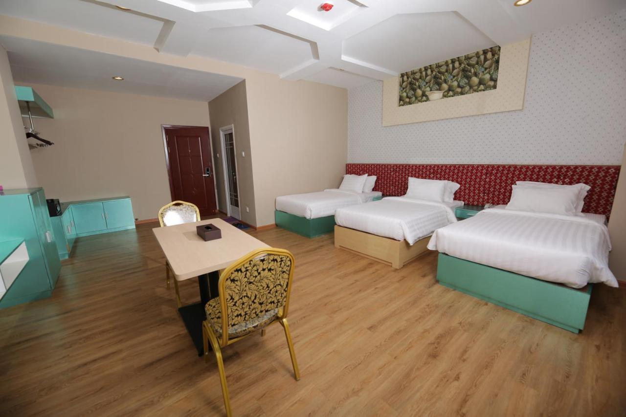 H Plus Hotel יאנגון מראה חיצוני תמונה